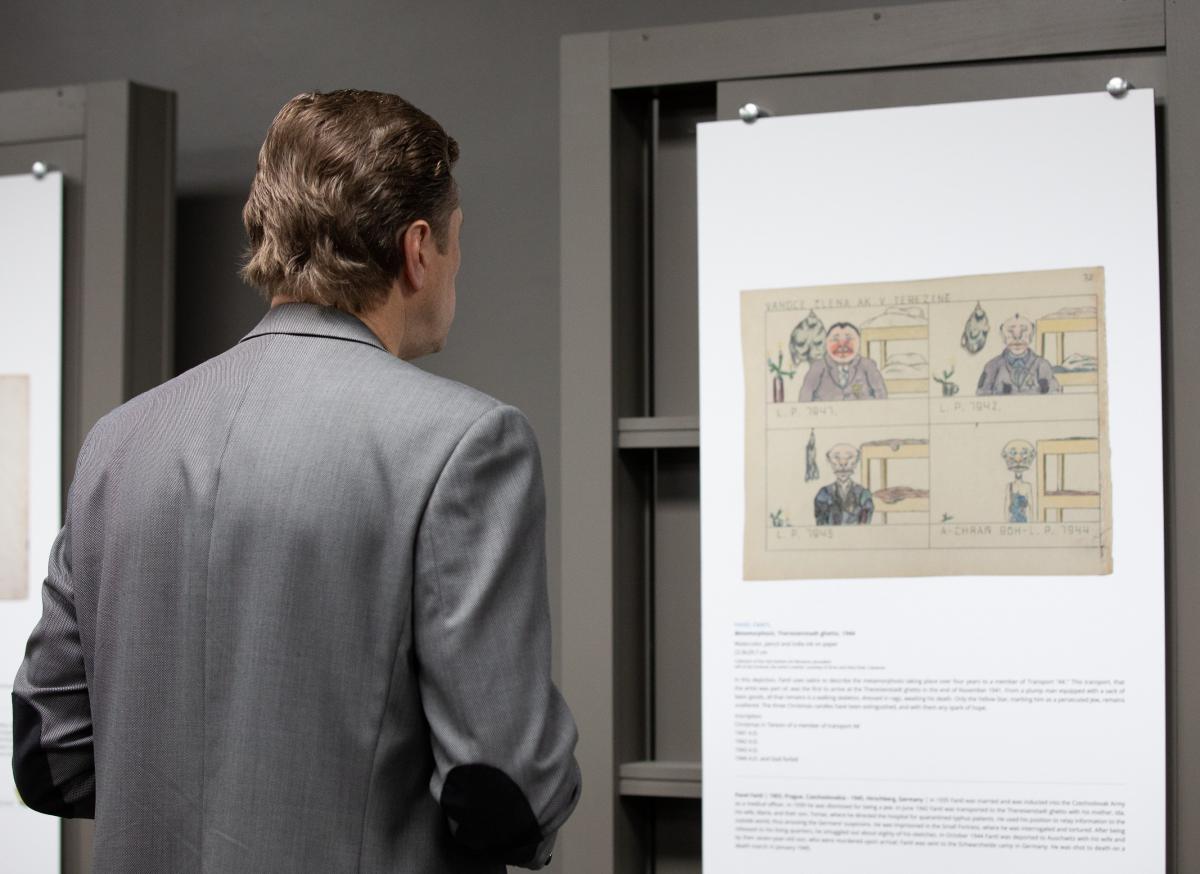 Выставка ready2print &quot;Искусство в годы Холокоста&quot;, экспозиция в мемориальном центре Холокоста в Питсбурге, США